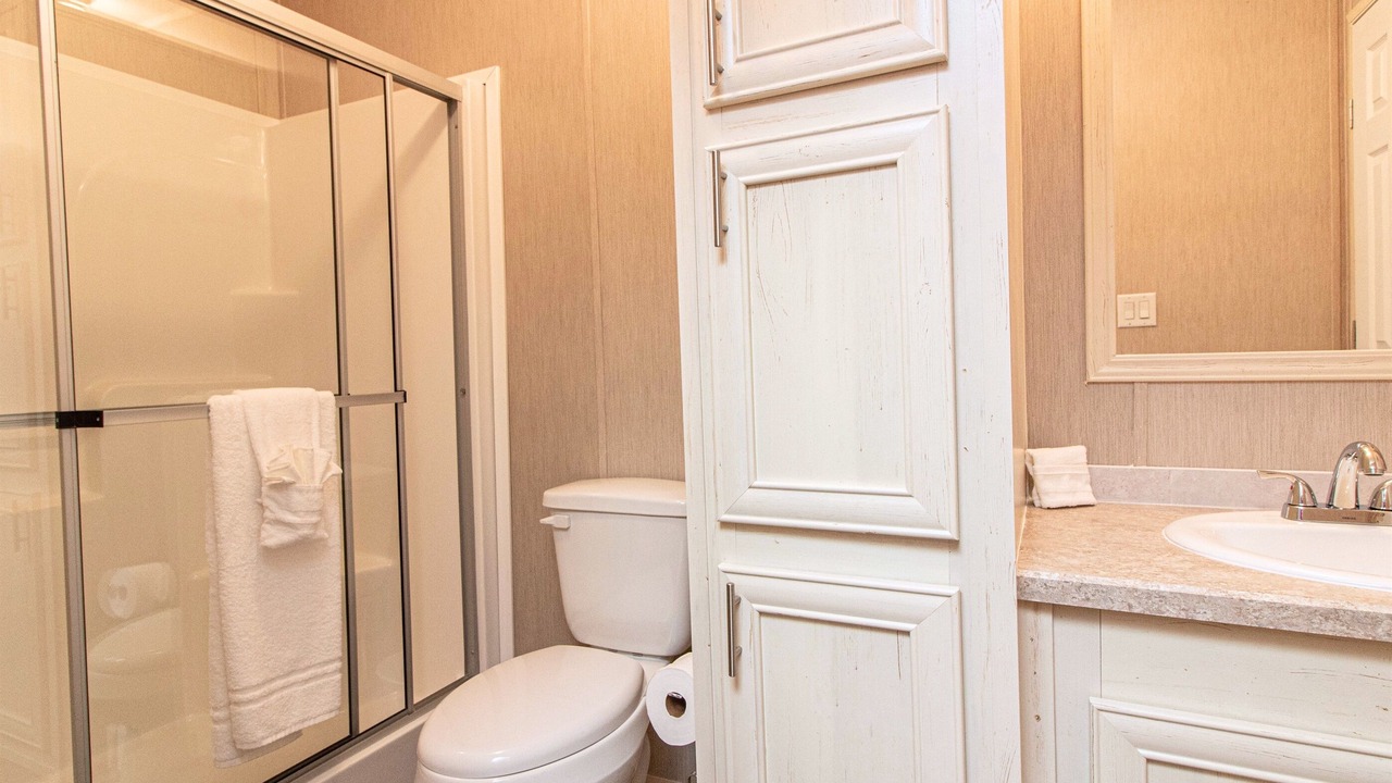 Photo of Bathroom in Navarre