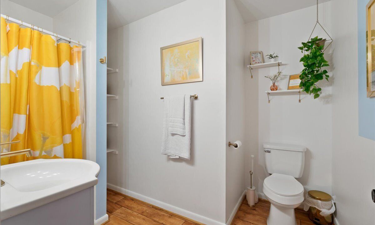 Photo of Bathroom in Stanley