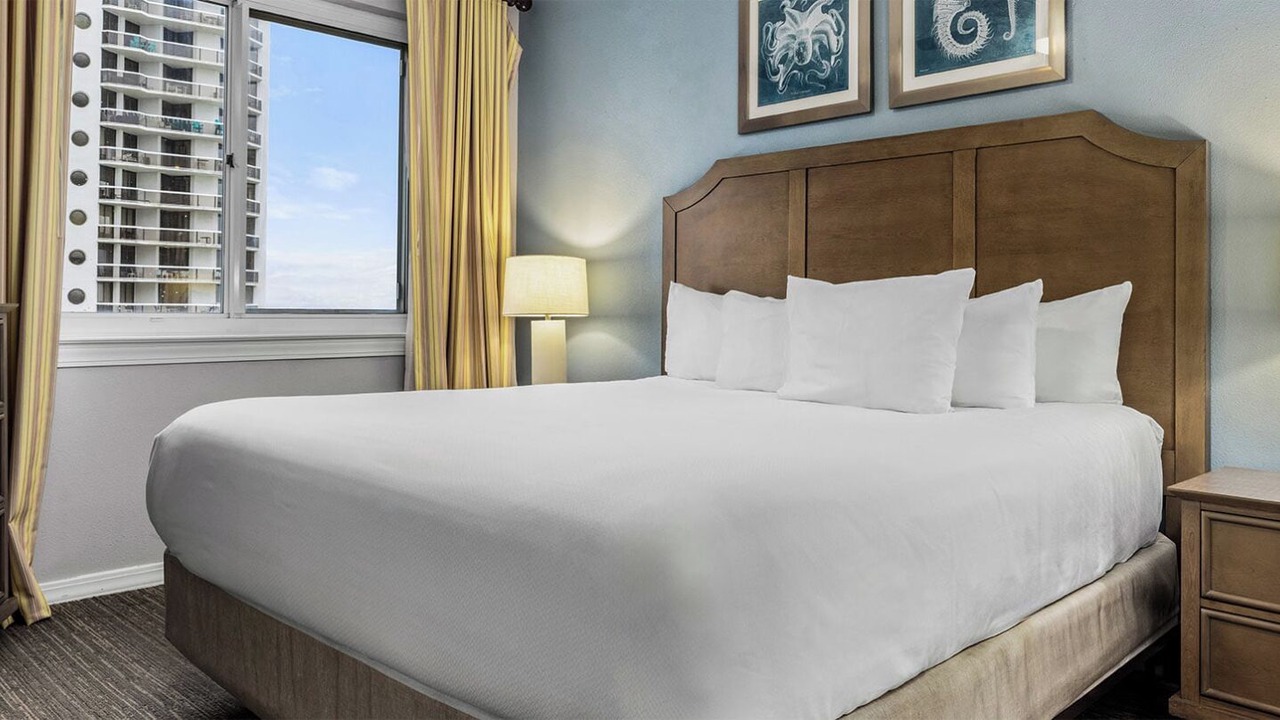Photo of Bedroom in Miramar Beach