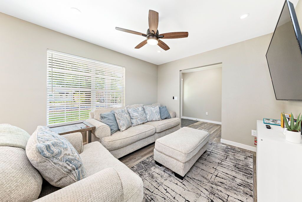 Photo of Livingroom in Southeast Pensacola