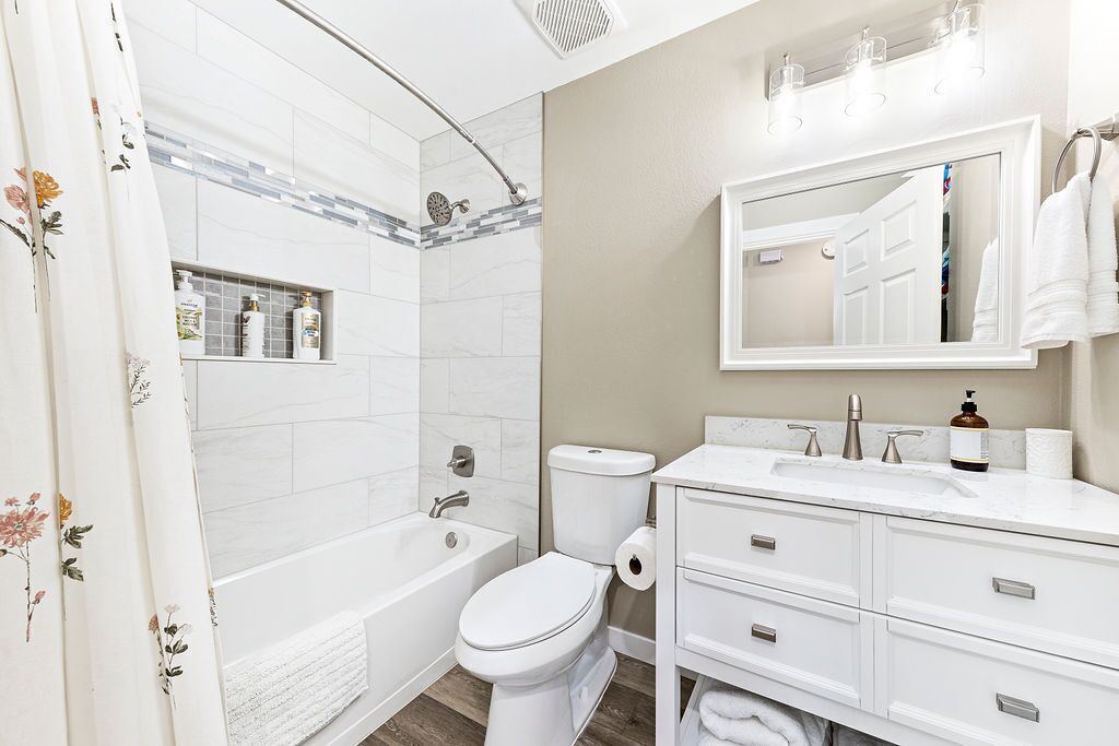 Photo of Bathroom in Southeast Pensacola