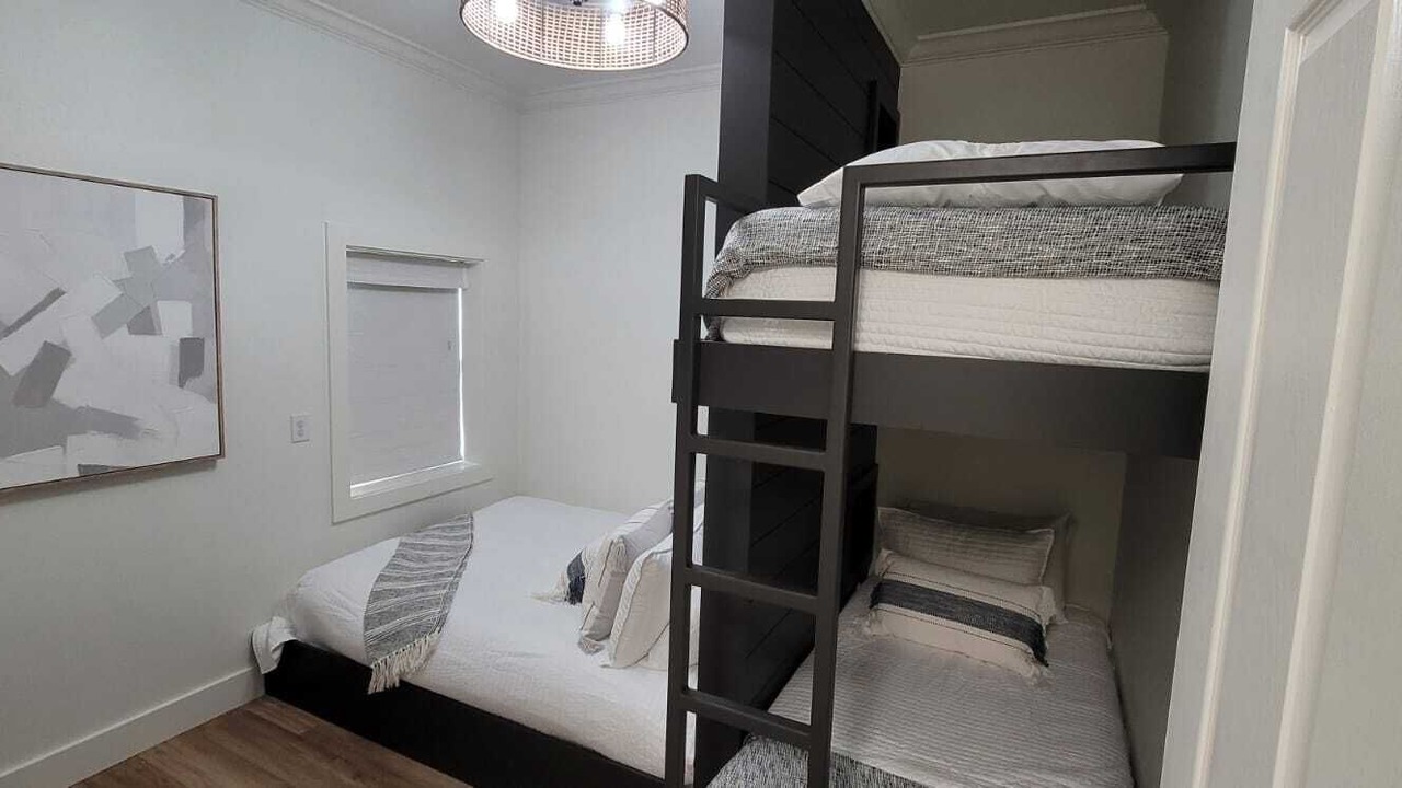 Photo of Bedroom in Seacrest Beach