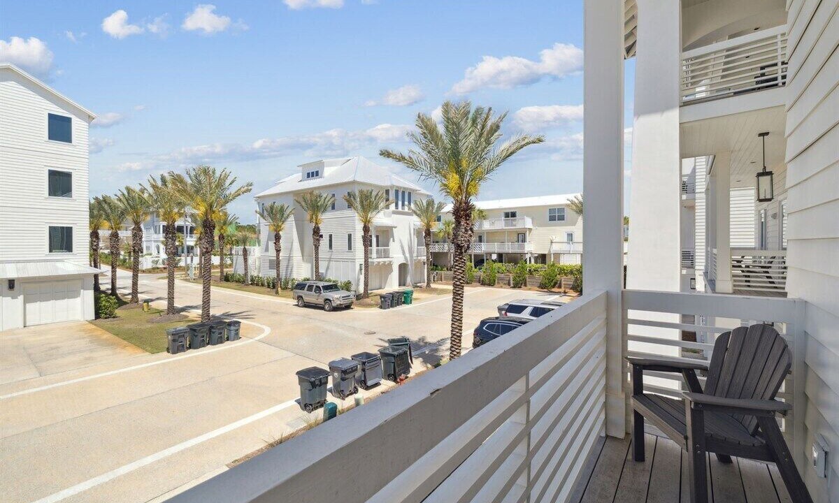 Photo of Patio Balcony in Inlet Beach