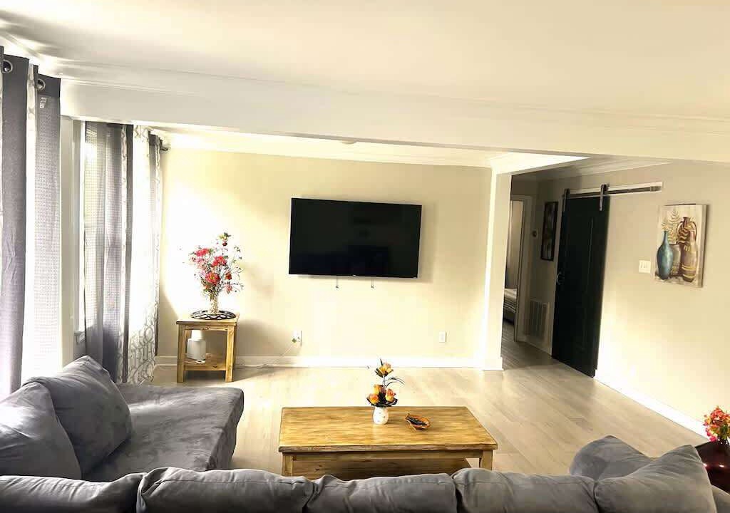 Photo of Livingroom in South Pensacola