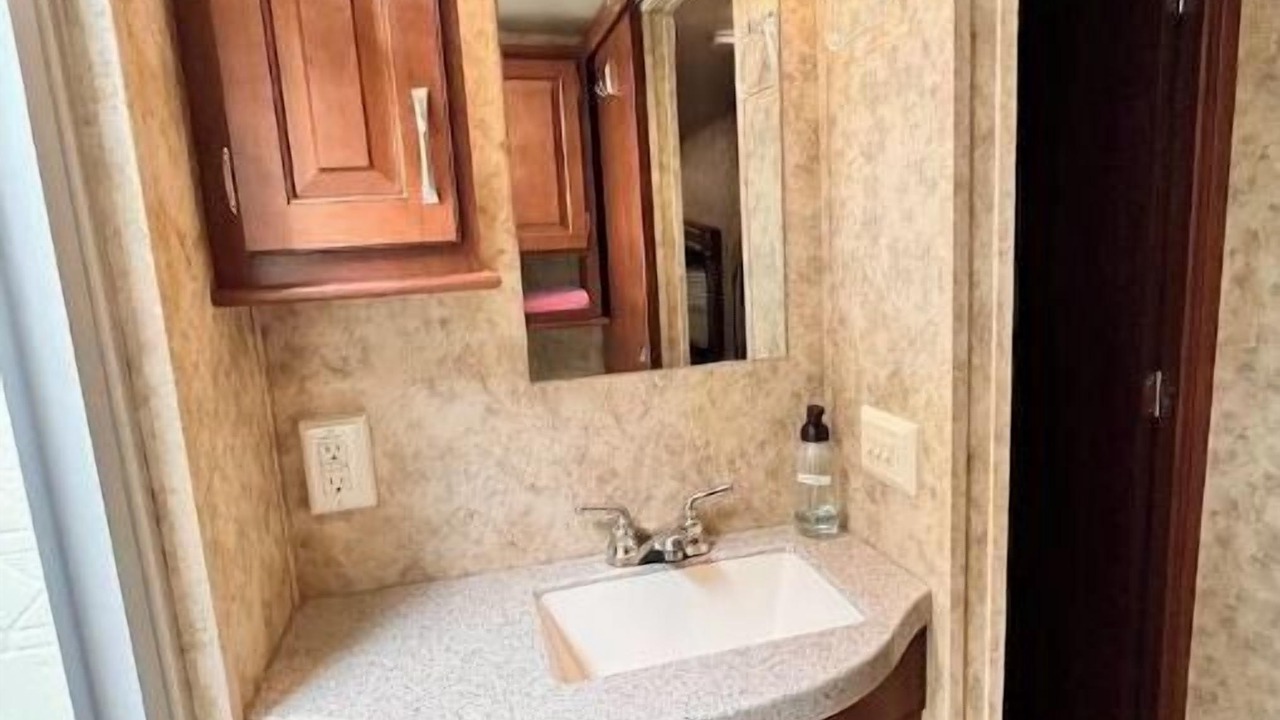 Photo of Bathroom in Ono Island
