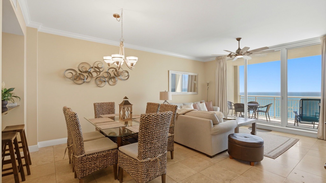 Photo of Livingroom in Ono Island