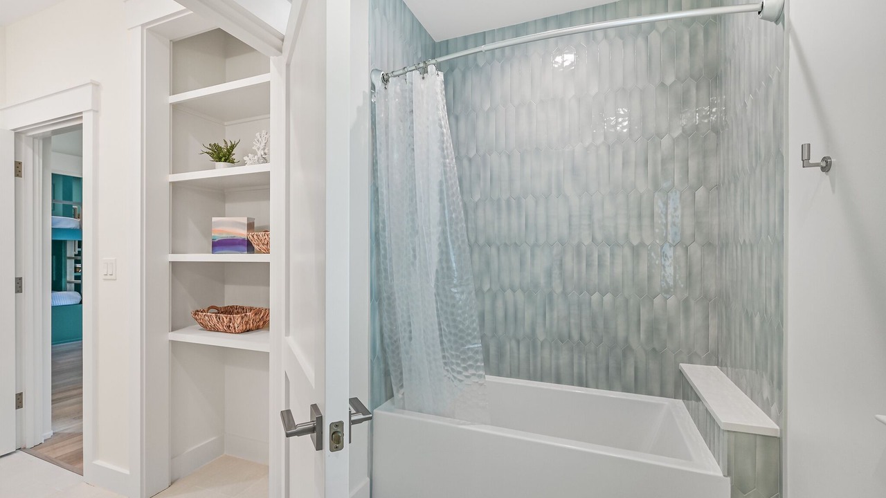Photo of Bathroom in Village of Sugar Beach