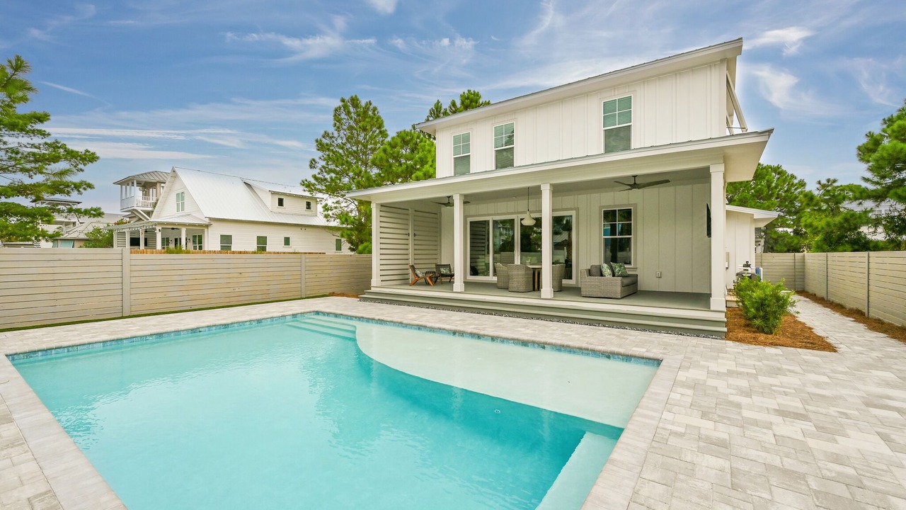 Photo of Outdoor in Village of Sugar Beach