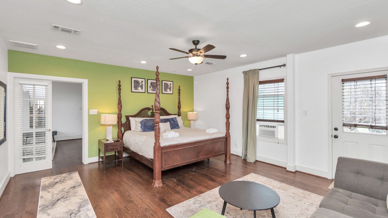 Photo of Bedroom in San Jacinto