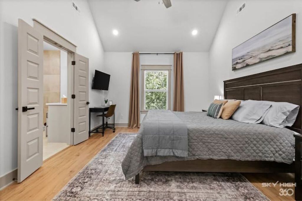 Photo of Bedroom in Bella Vista