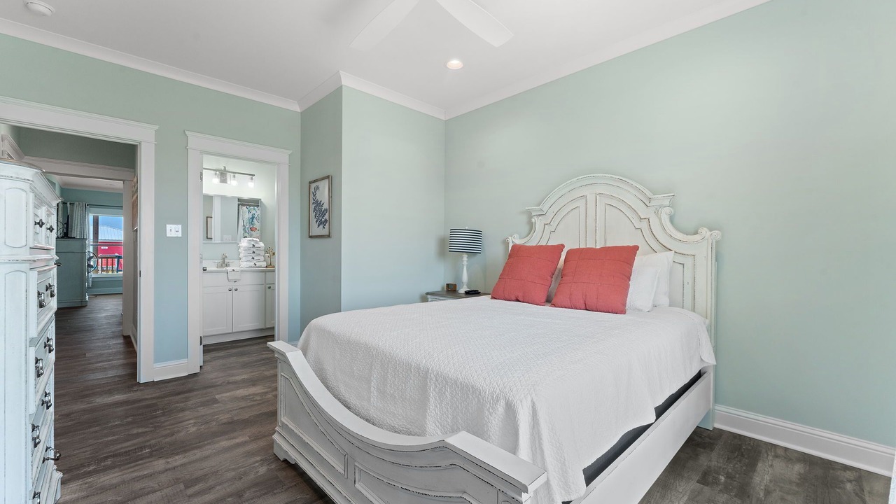 Photo of Bedroom in Fort Morgan Pines