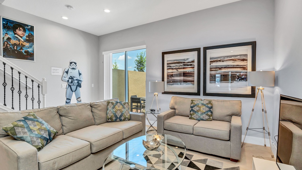 Photo of Livingroom in Crestwynd Bay