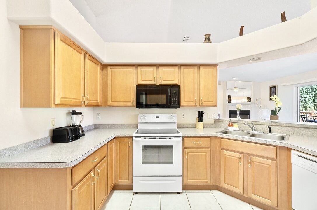 Photo of Kitchen in Northeast Pensacola