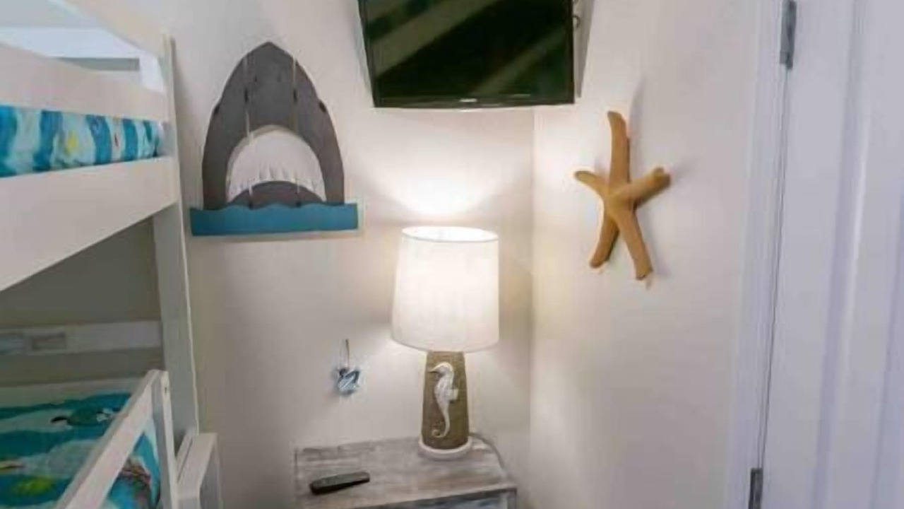 Photo of Bedroom in Miramar Beach