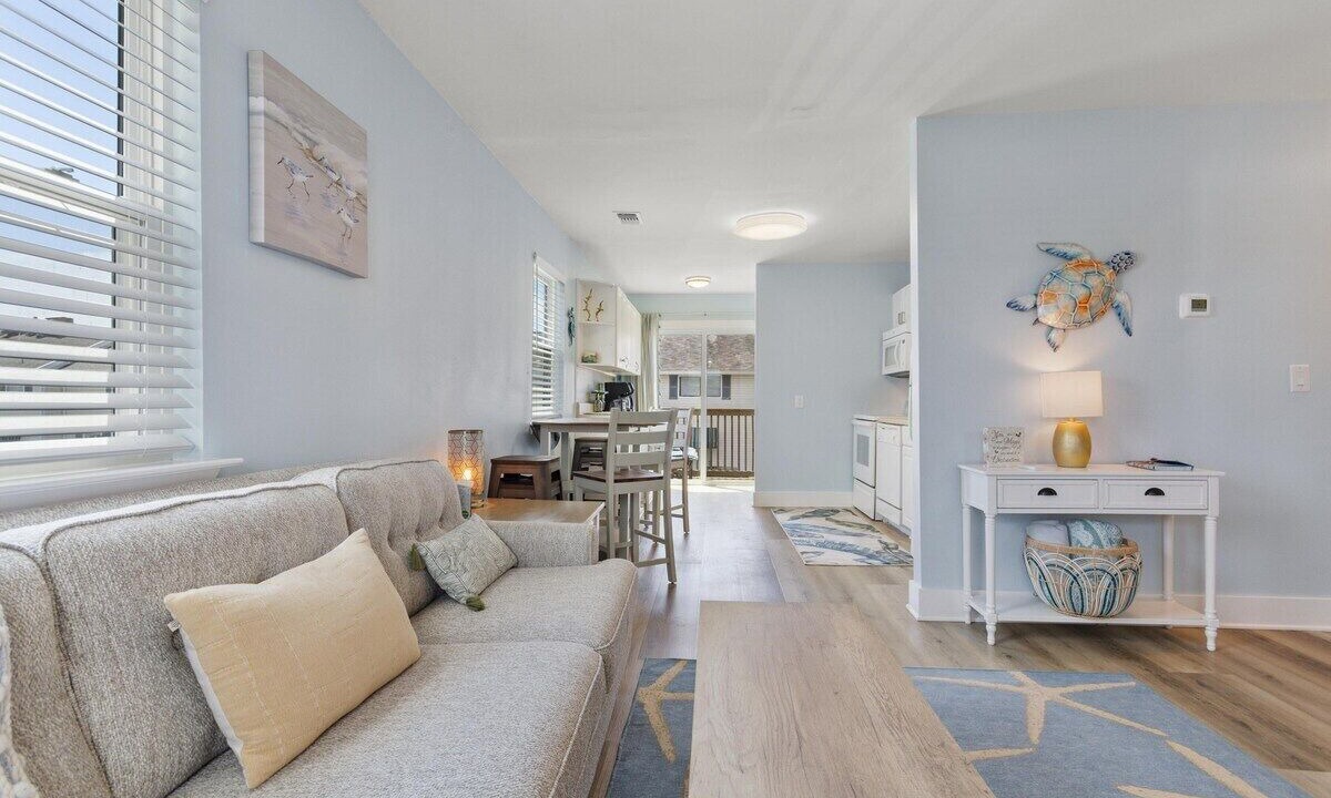 Photo of Livingroom in Emerald Waters Village