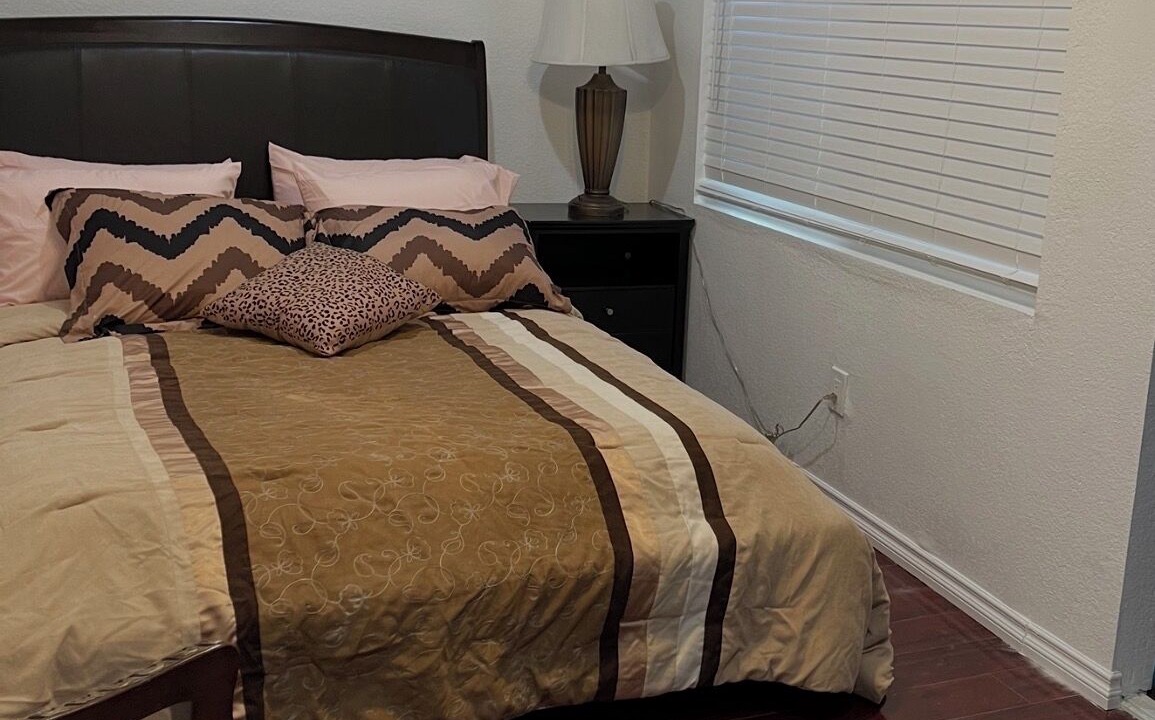 Photo of Bedroom in Anaheim Colony Historic District
