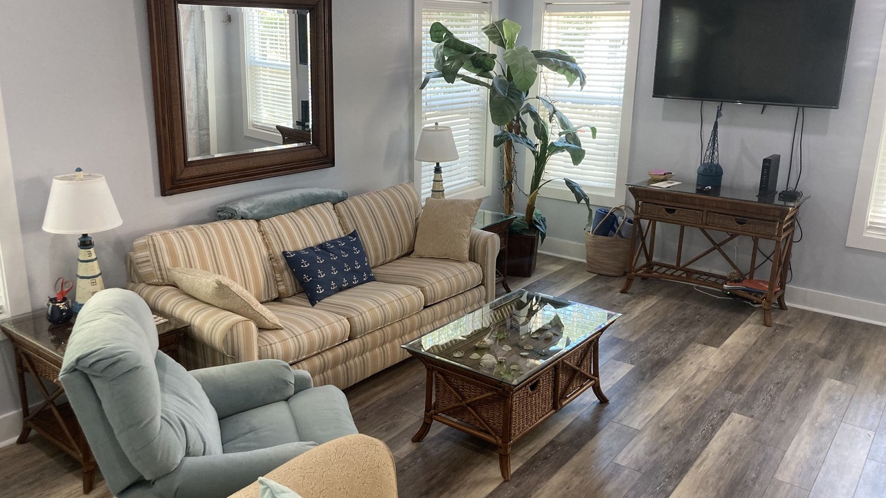 Photo of Livingroom in Ono Island