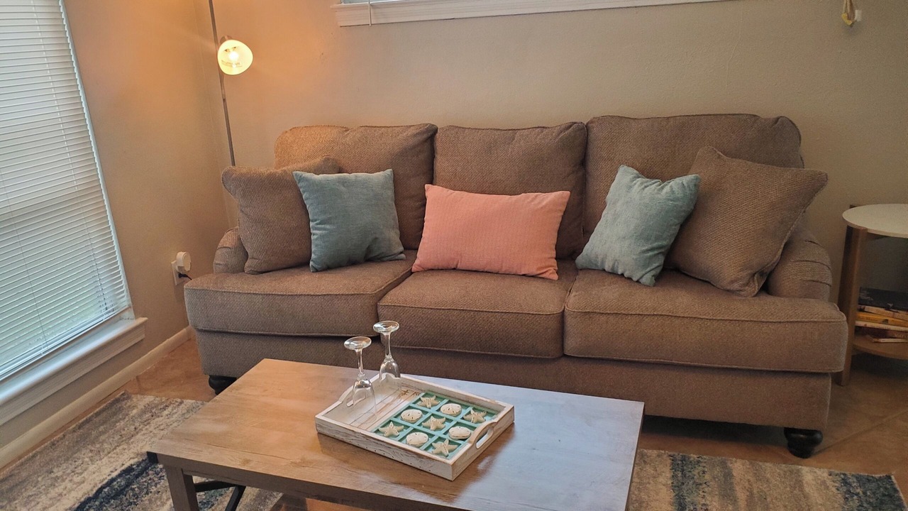 Photo of Livingroom in West Pensacola