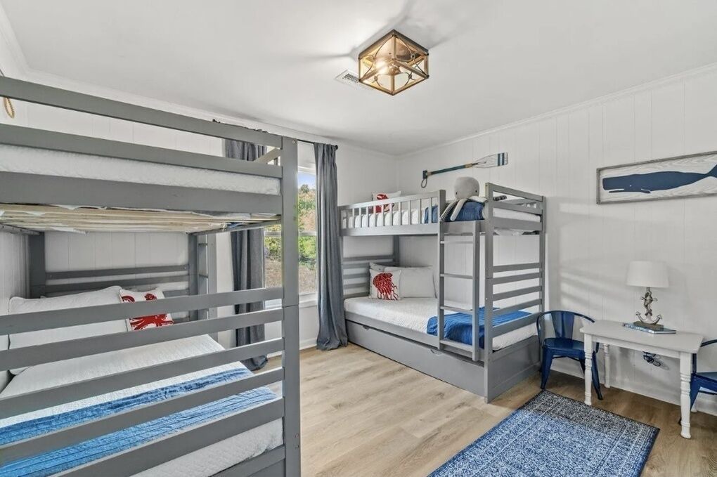 Photo of Bedroom in Inlet Beach Heights