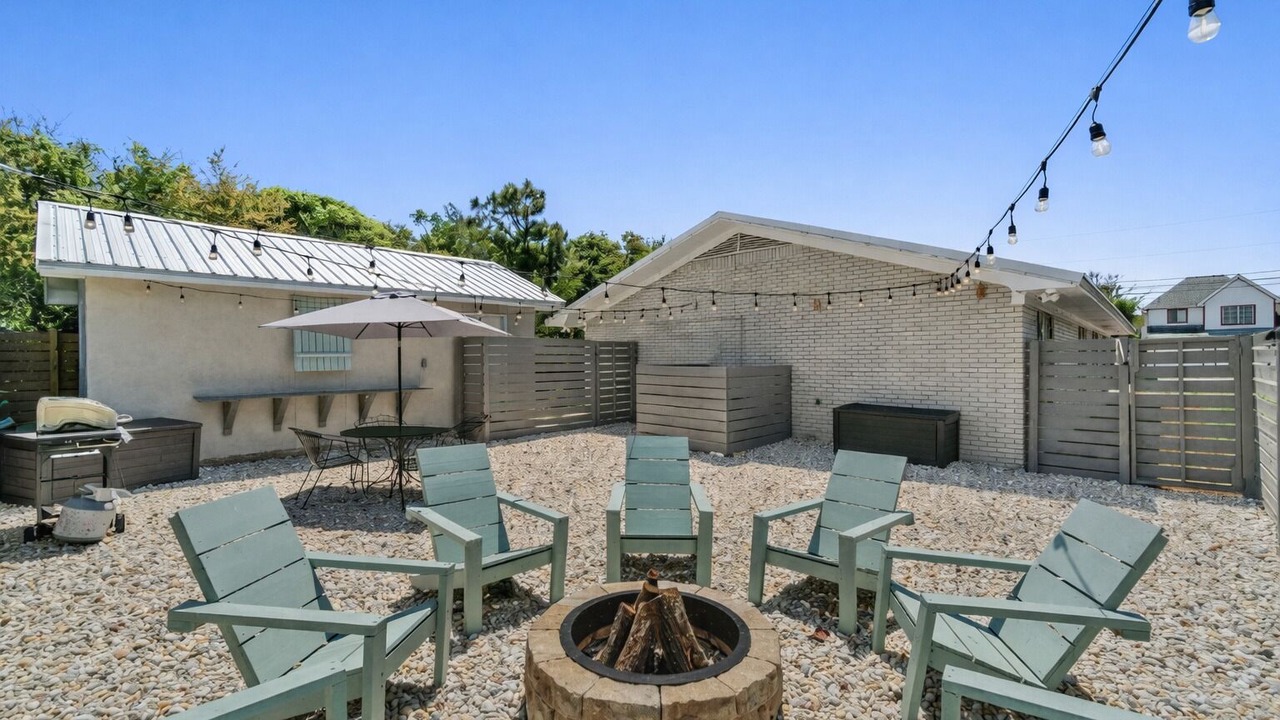 Photo of Outdoor in Inlet Beach Heights