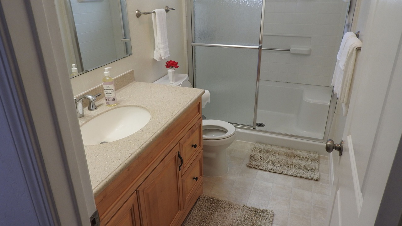 Photo of Bathroom in Gold Beach