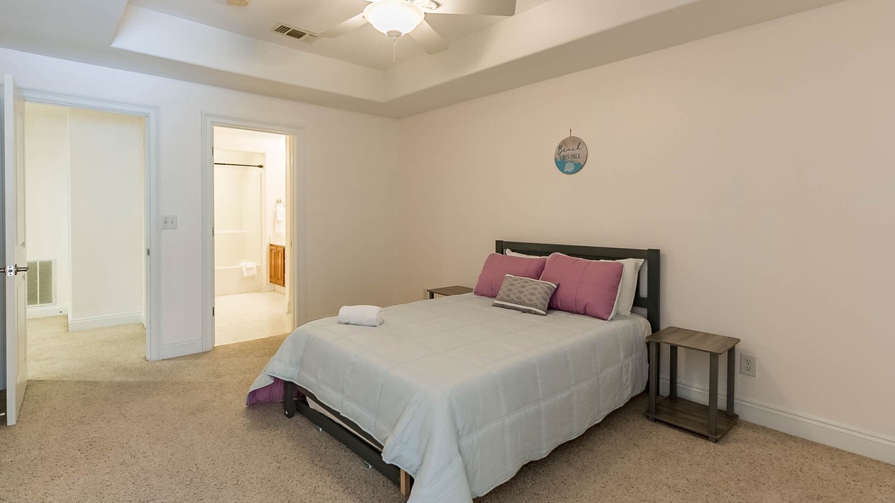 Photo of Bedroom in Sunset Pass