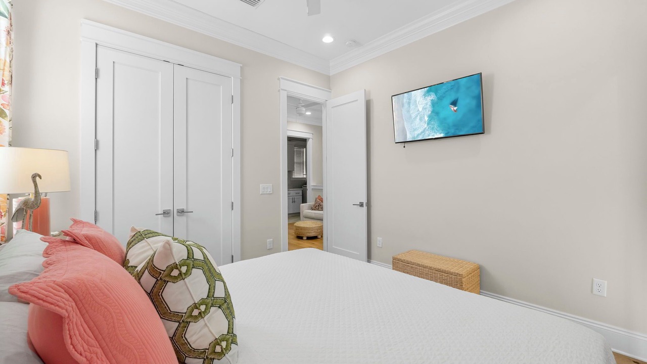 Photo of Bedroom in Villa Lago