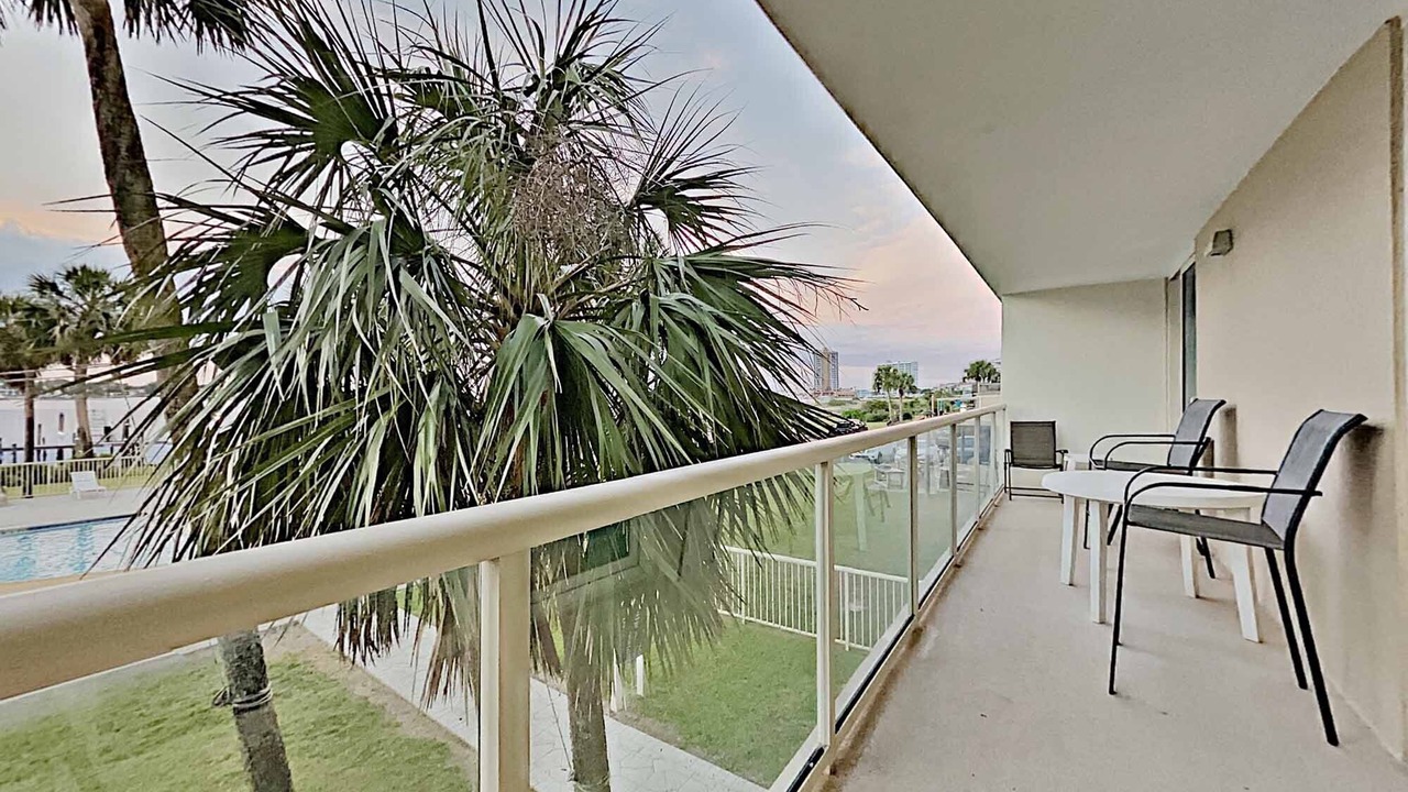 Photo of Patio Balcony in Villa Sabine