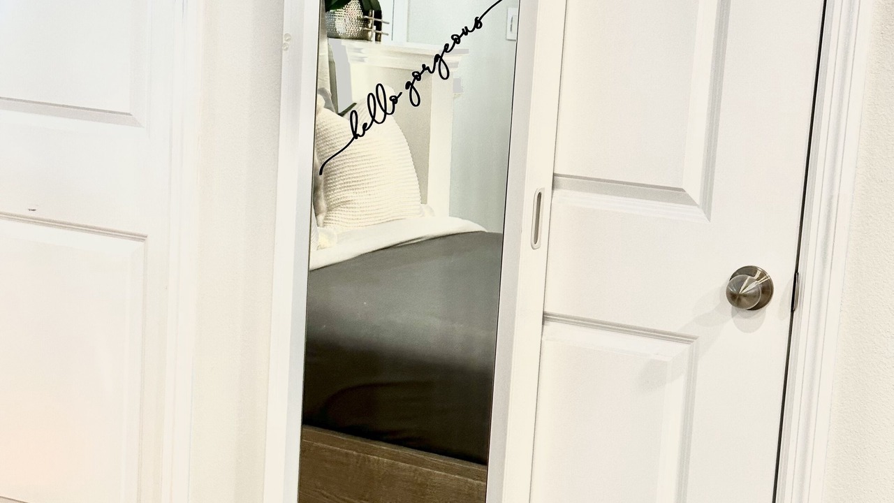 Photo of Bedroom in Colonialtown South