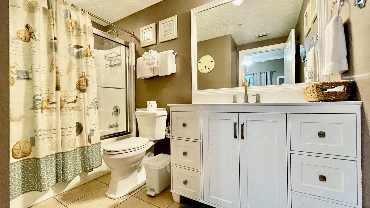 Photo of Bathroom in West Panama City Beach