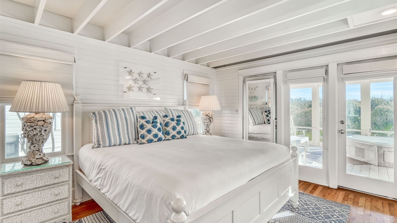 Photo of Bedroom in Seaside