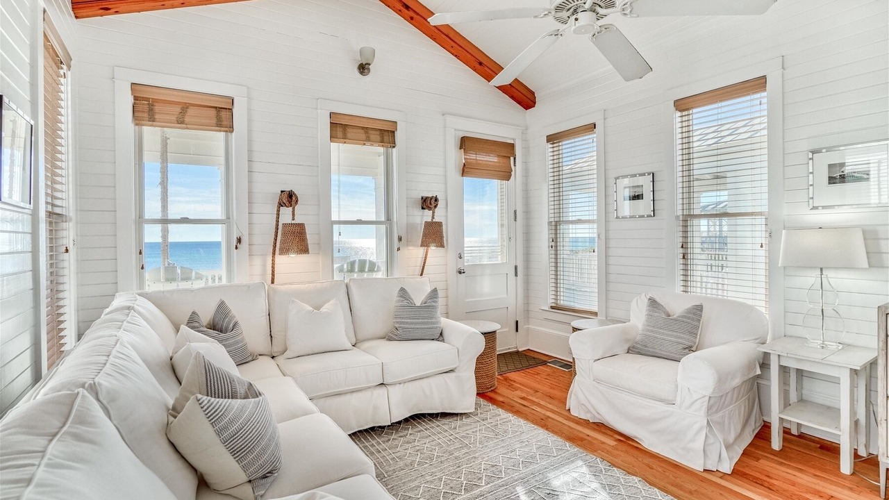 Photo of Livingroom in Seaside