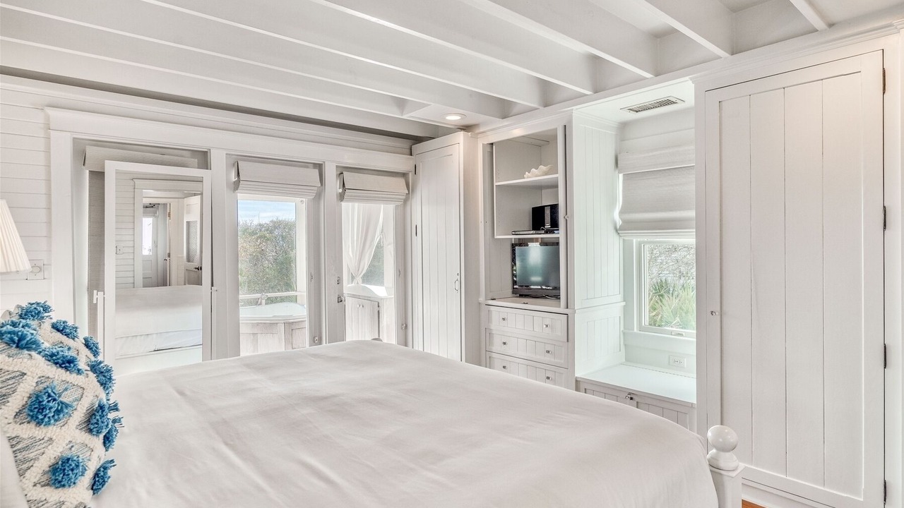 Photo of Bedroom in Seaside
