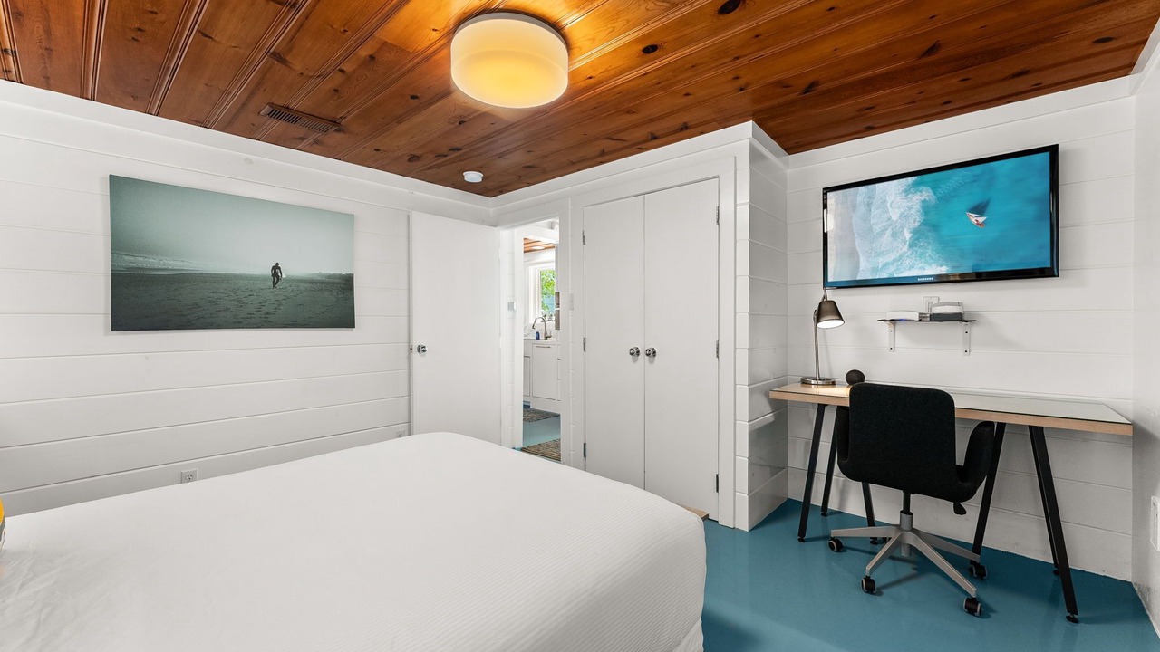 Photo of Bedroom in Laguna Beach
