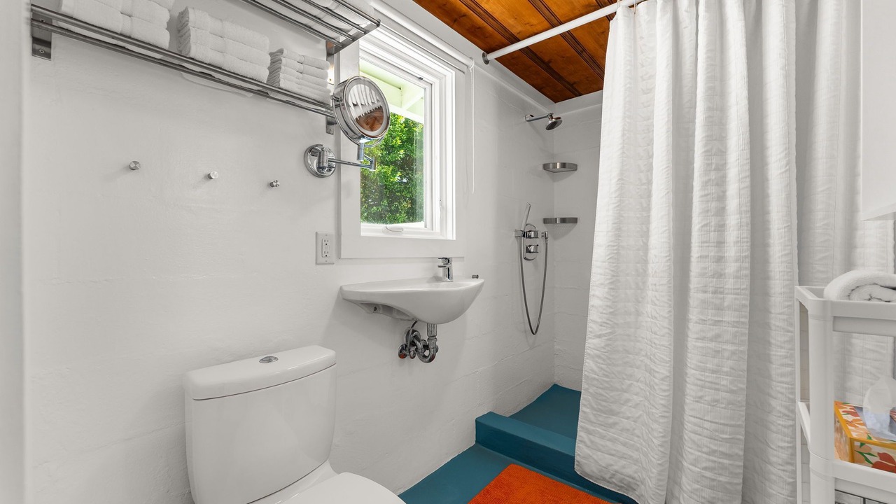 Photo of Bathroom in Laguna Beach