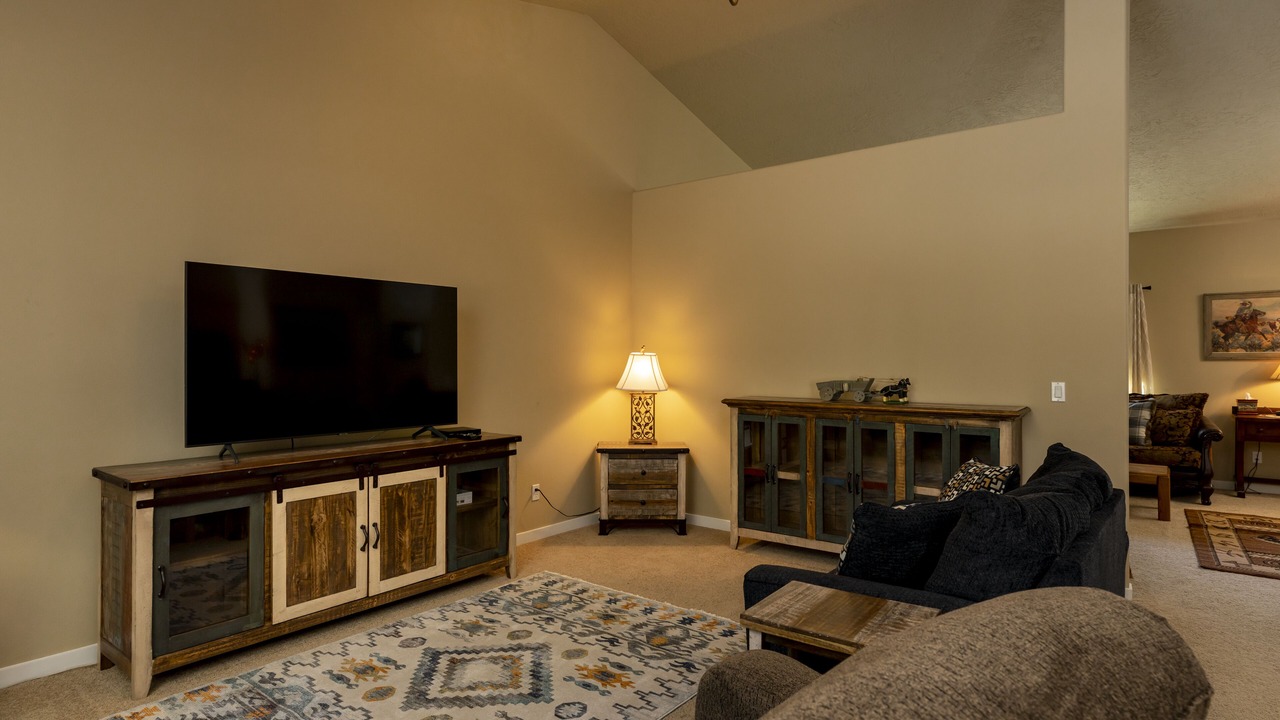 Photo of Livingroom in Chiloquin