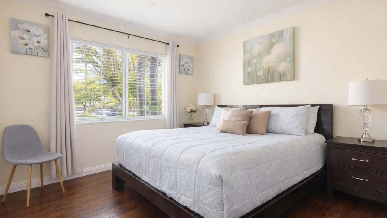 Photo of Bedroom in Anaheim Resort