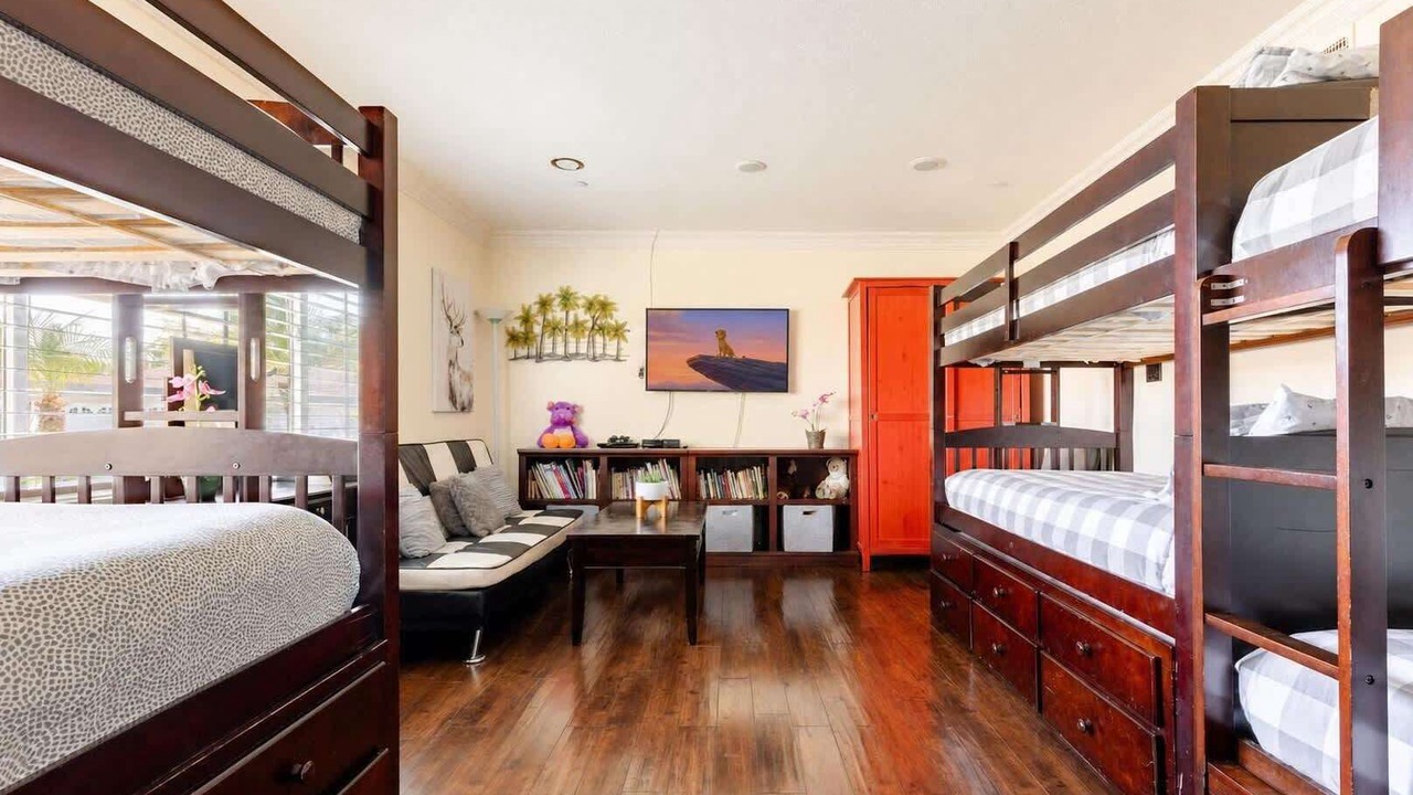 Photo of Bedroom in Anaheim Resort