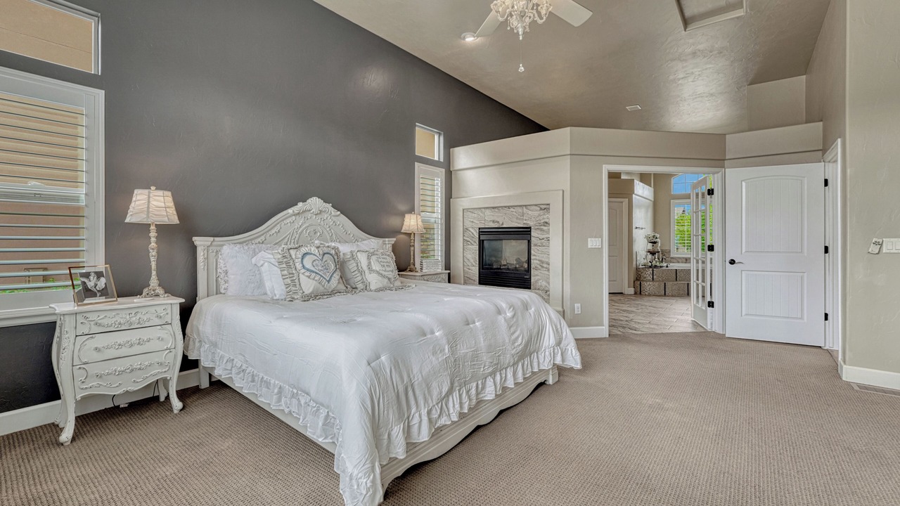 Photo of Bedroom in Flying Horse