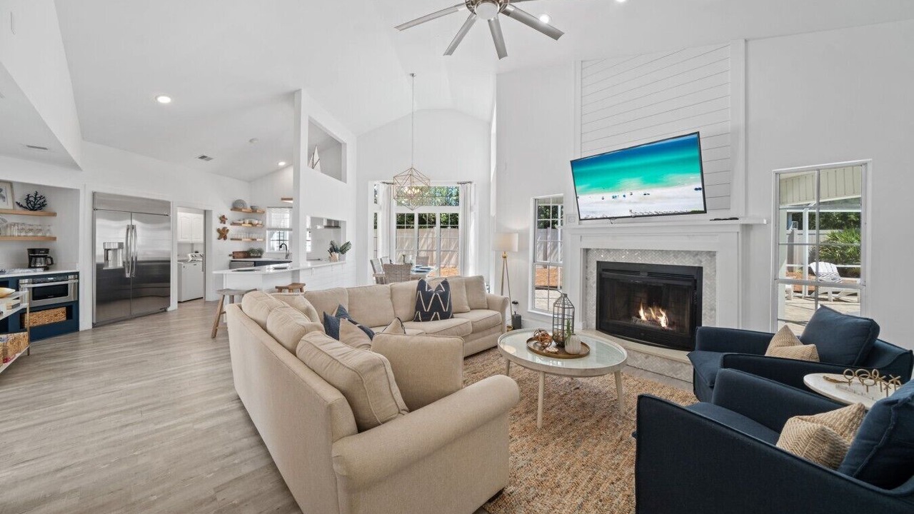 Photo of Bedroom in Seacrest