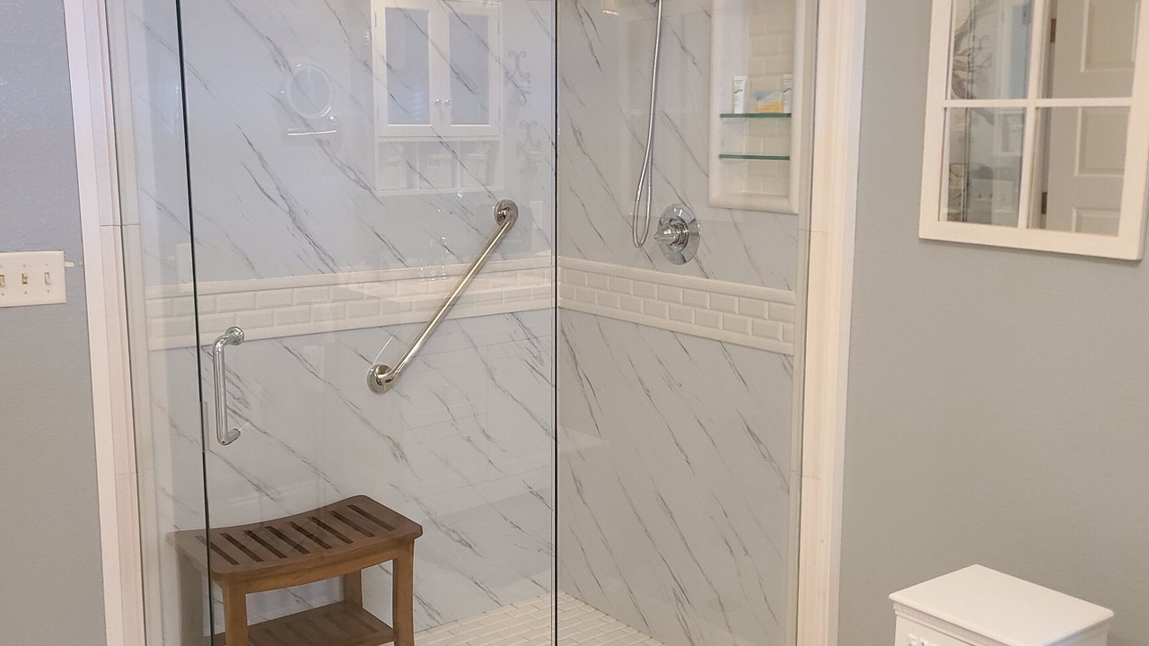 Photo of Bathroom in Navarre