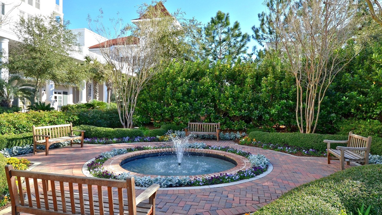 Photo of Outdoor in Baytowne Wharf