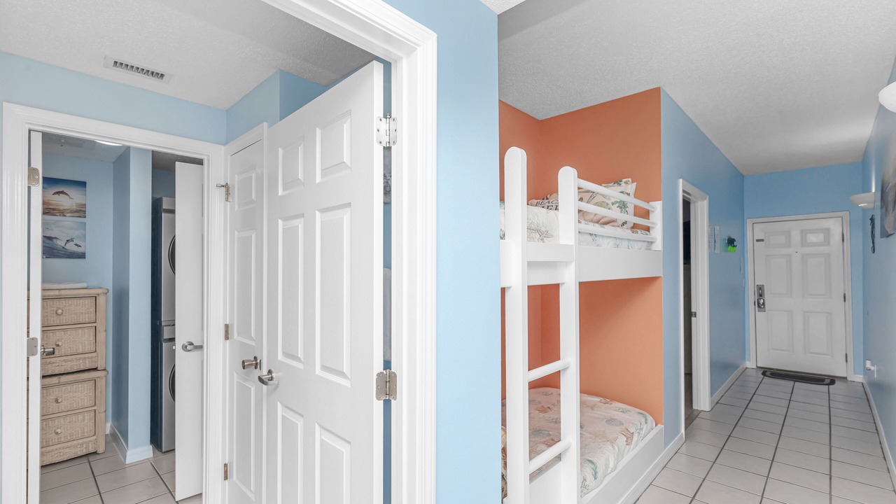 Photo of Bedroom in Navarre Beach