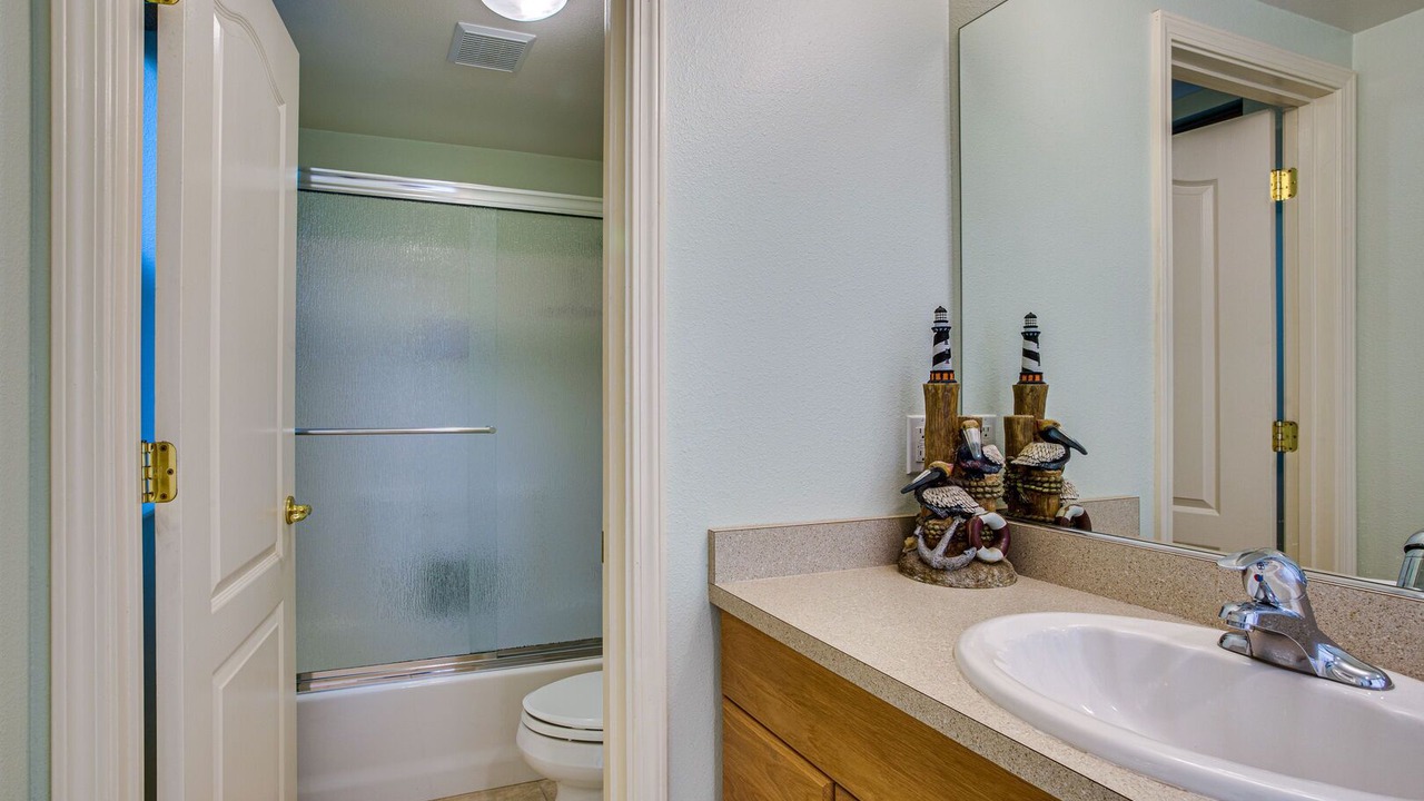 Photo of Bathroom in Bayshore
