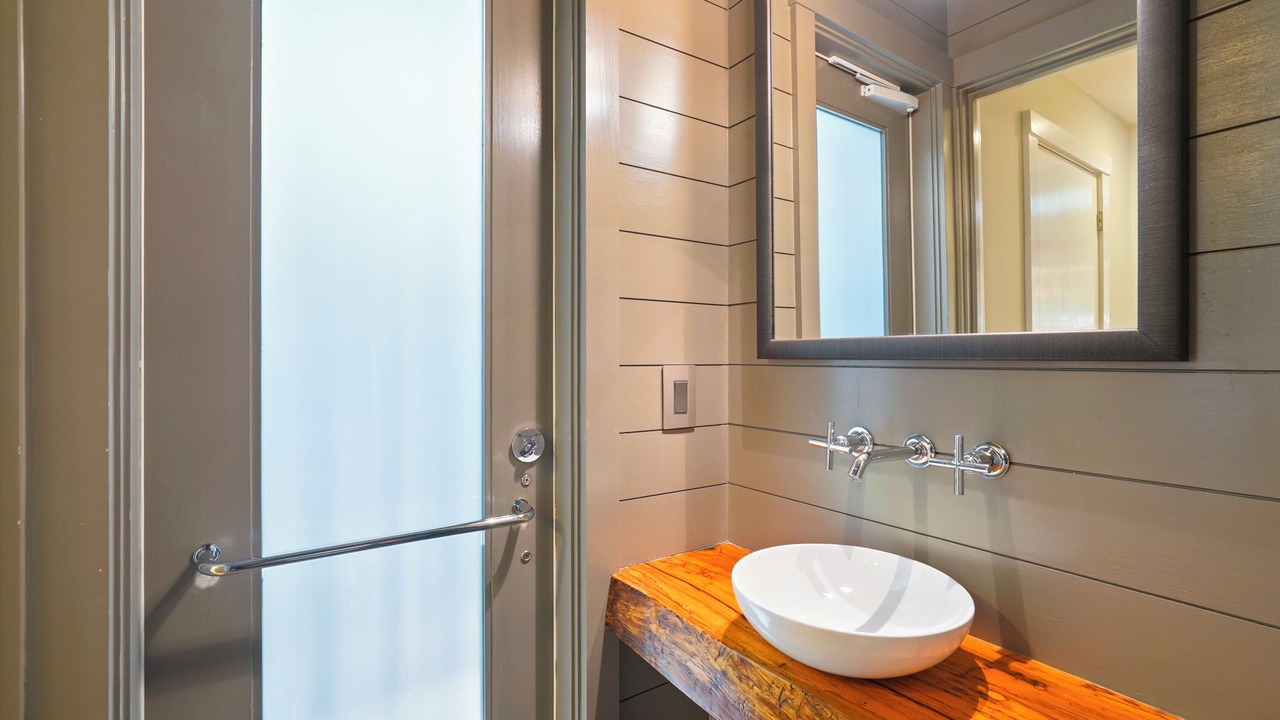 Photo of Bathroom in Seaside