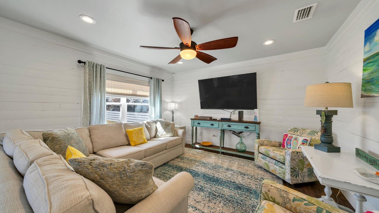 Photo of Livingroom in Bel Air