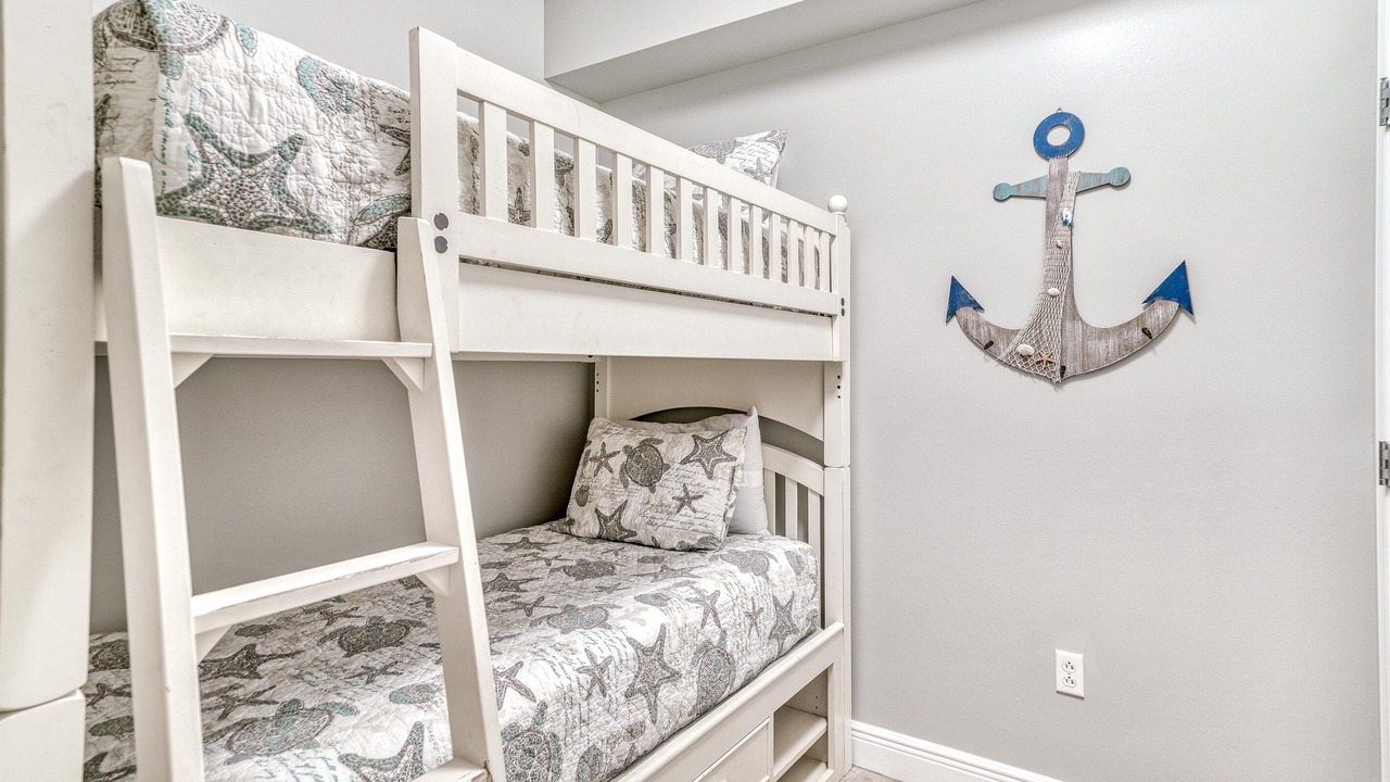 Photo of Bedroom in Panama City Beach