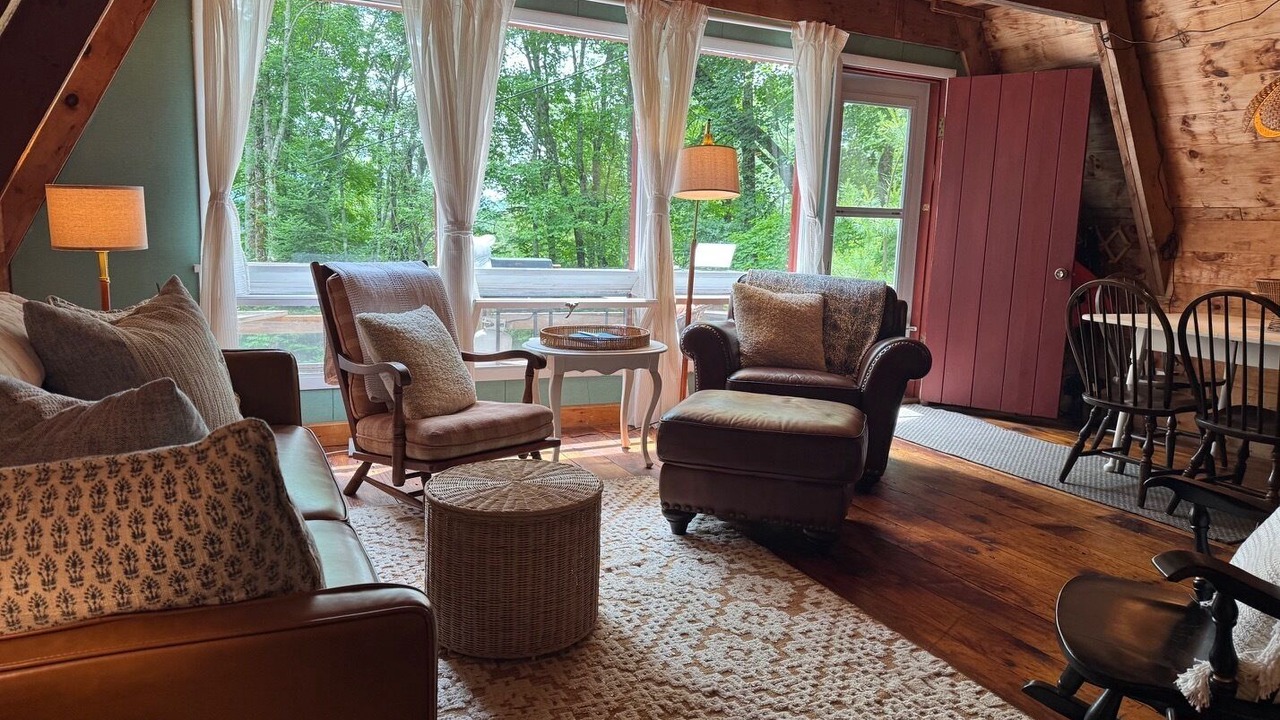 Photo of Livingroom in Plymouth