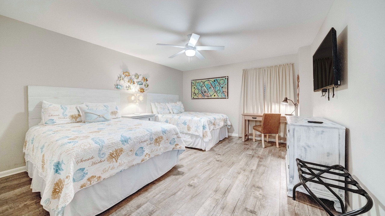 Photo of Bedroom in Biltmore Beach