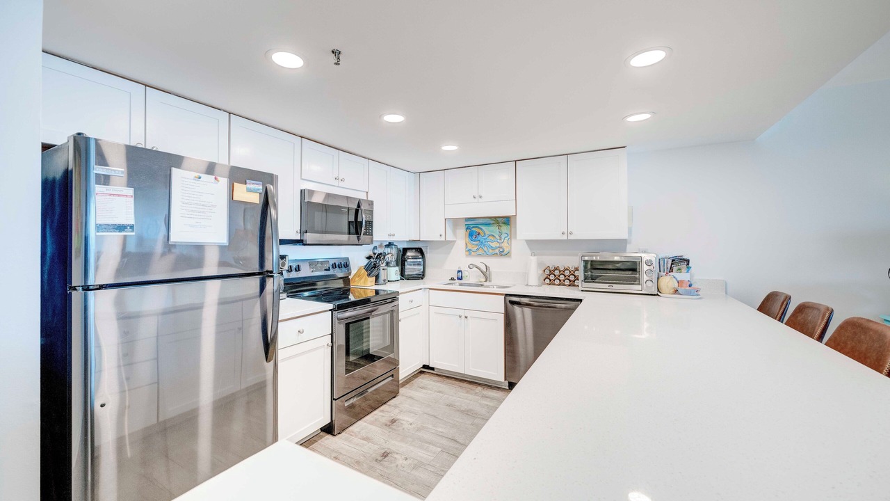 Photo of Kitchen in Biltmore Beach